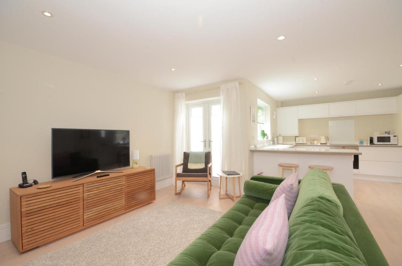 יורק The Mews - 2 Bedroom Luxury, Spacious House With Free Parking מראה חיצוני תמונה