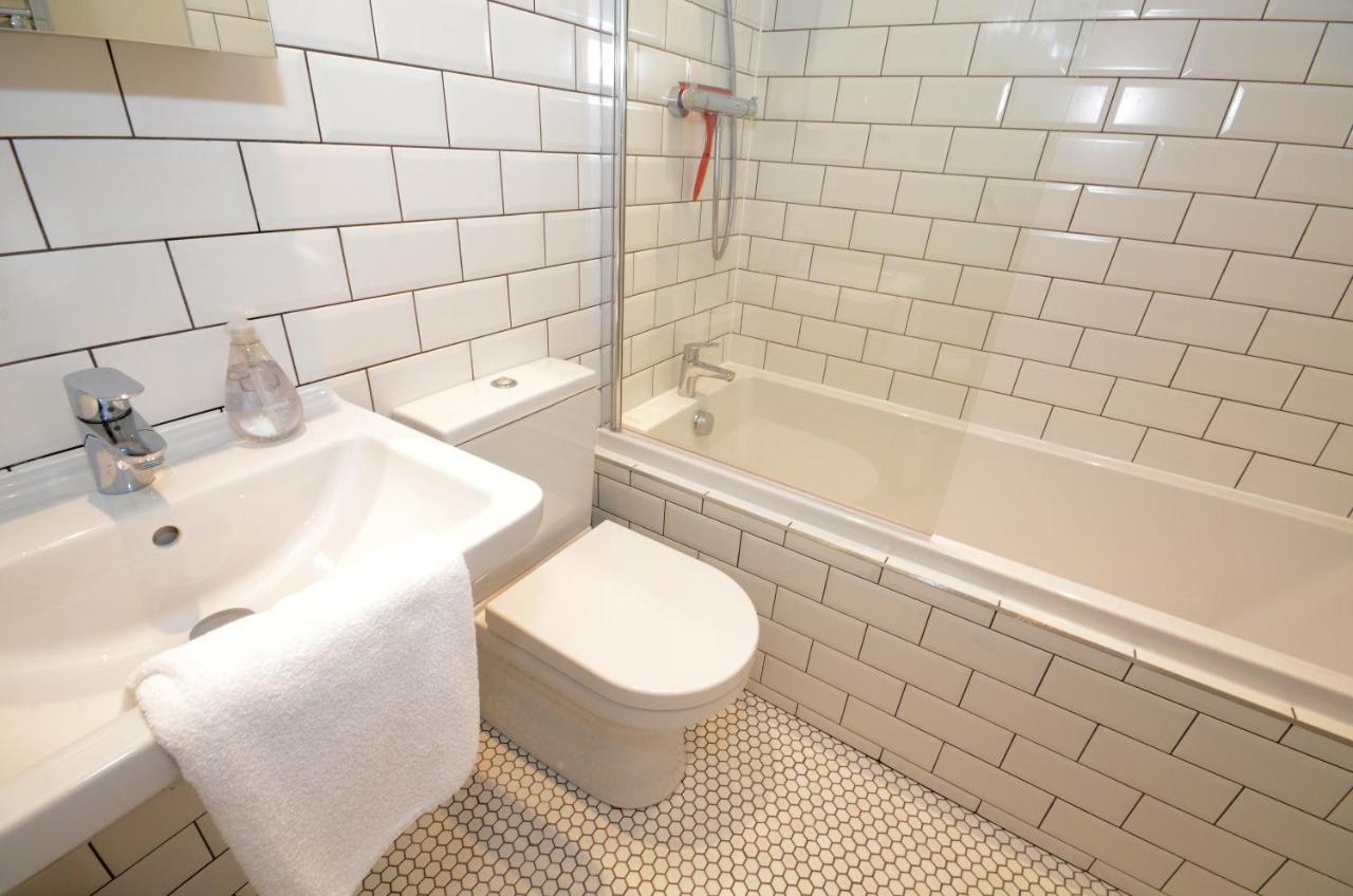 יורק The Mews - 2 Bedroom Luxury, Spacious House With Free Parking מראה חיצוני תמונה